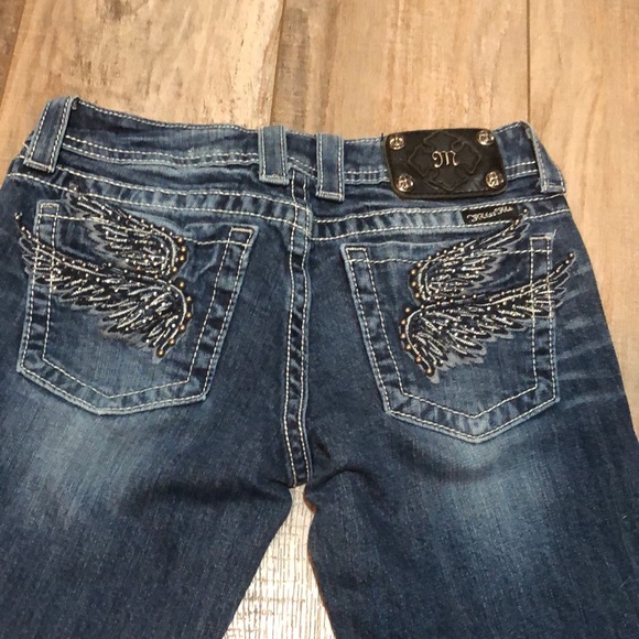 π₯³HPπ₯³ Miss Me Soaring Angel Wing Capris - Picture 7 of 12